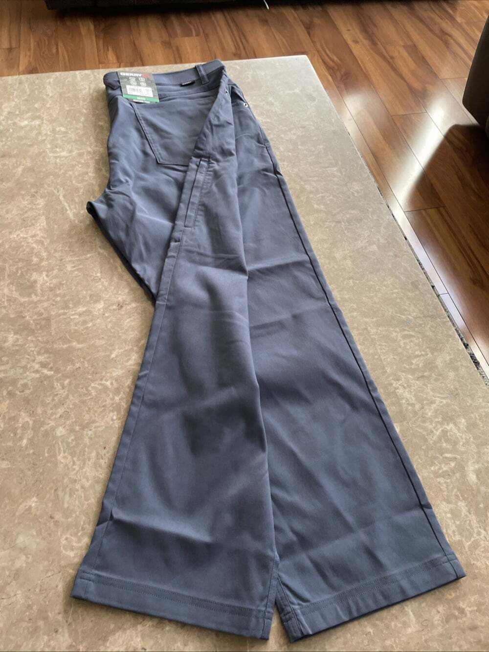 Gerry Men’s Venture Commuter Pants Stretch Fabric Leg Zip Pocket Blue 38x29.blue